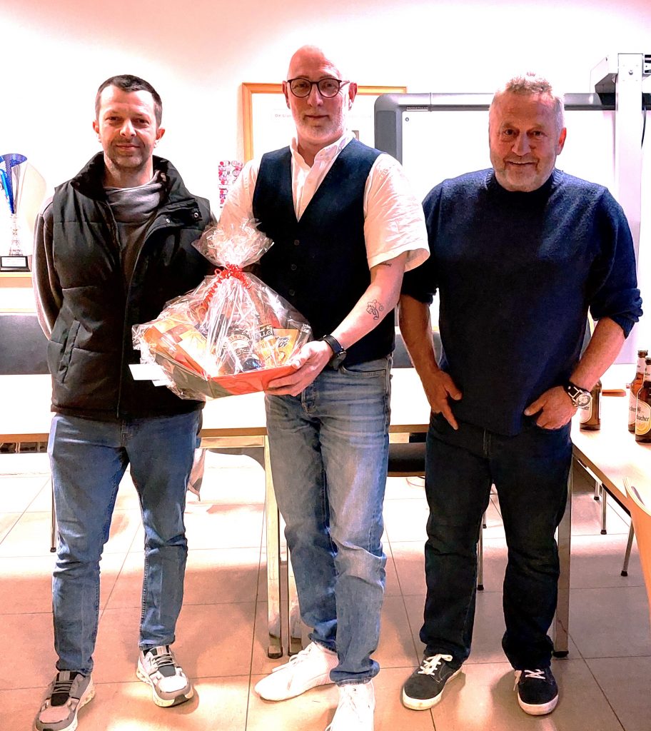 Das aktuelle Bild hat keinen Alternativtext. Der Dateiname ist: Neuwahll-DG-Debstedt-scaled.jpg