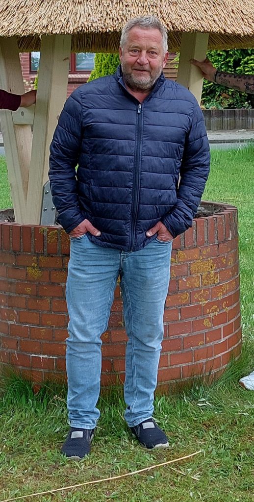 Das aktuelle Bild hat keinen Alternativtext. Der Dateiname ist: Bernd-Krueger.jpg